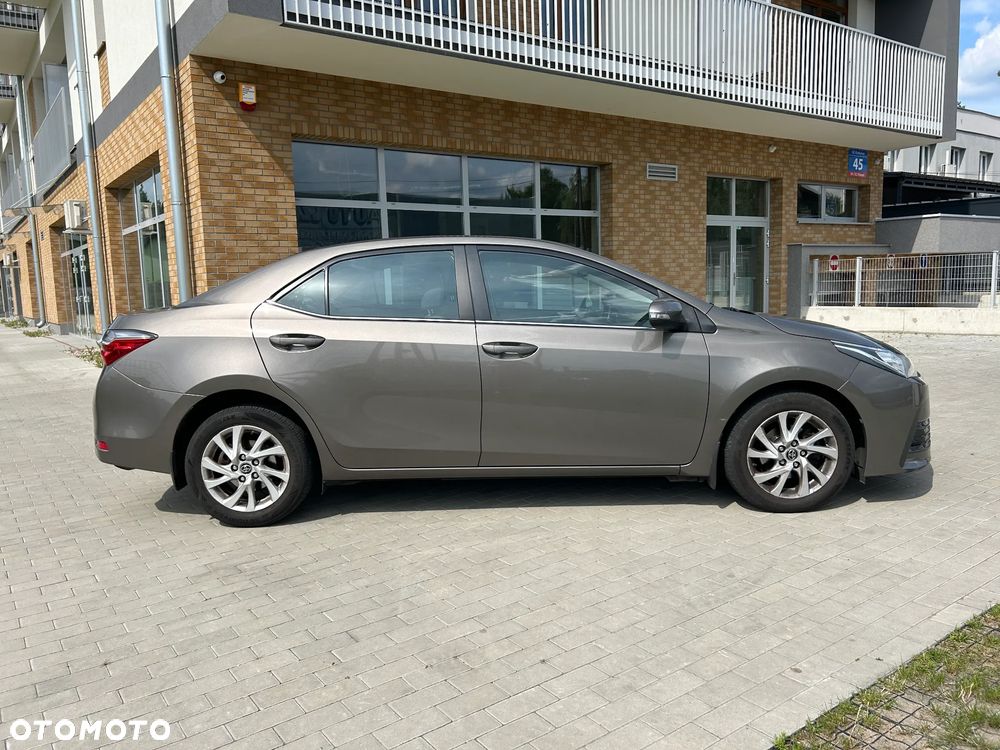 Toyota Corolla 1.6 Comfort MS - 8