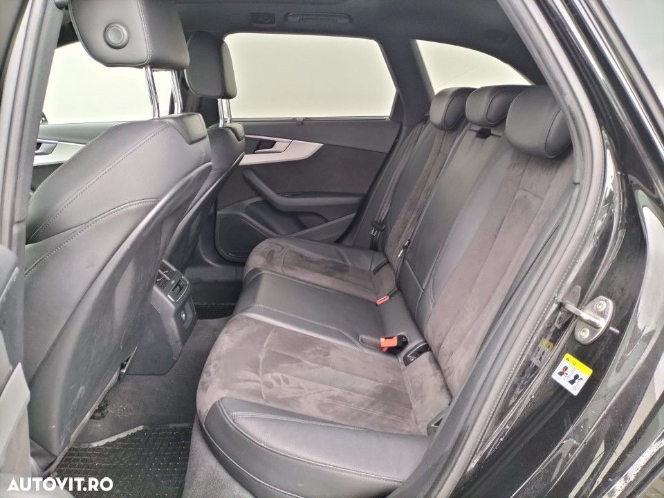 Audi A4 2.0 40 TDI S tronic S Line - 12