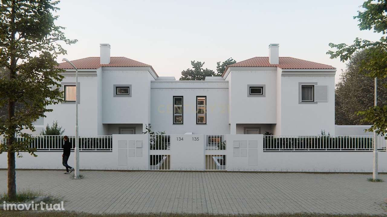 Fantástica Moradia T3 - 4 assoalhadas - Vila Nogueira de Azeitão - Grande imagem: 2/28