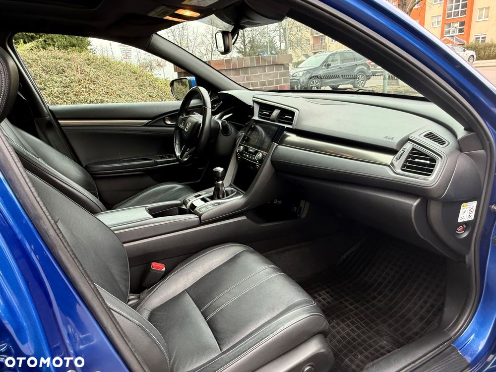 Honda Civic 1.0 i-VTEC Turbo Executive - 29