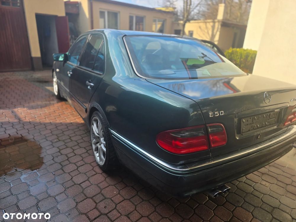 Mercedes-Benz Klasa E - 20