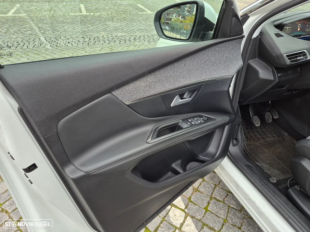 Peugeot 3008 1.6 BlueHDi Allure - 16