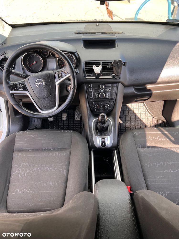 Opel Meriva - 5