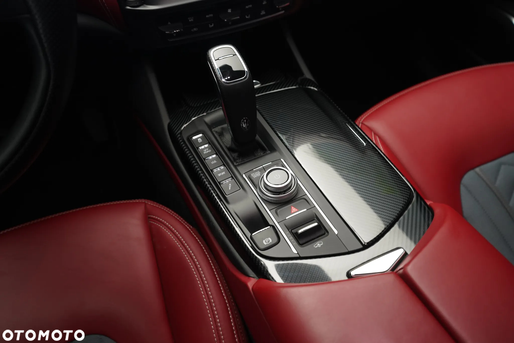 Maserati Levante Granlusso - 29