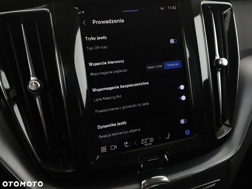 Volvo XC 60 B4 D Geartronic Momentum Pro - 27