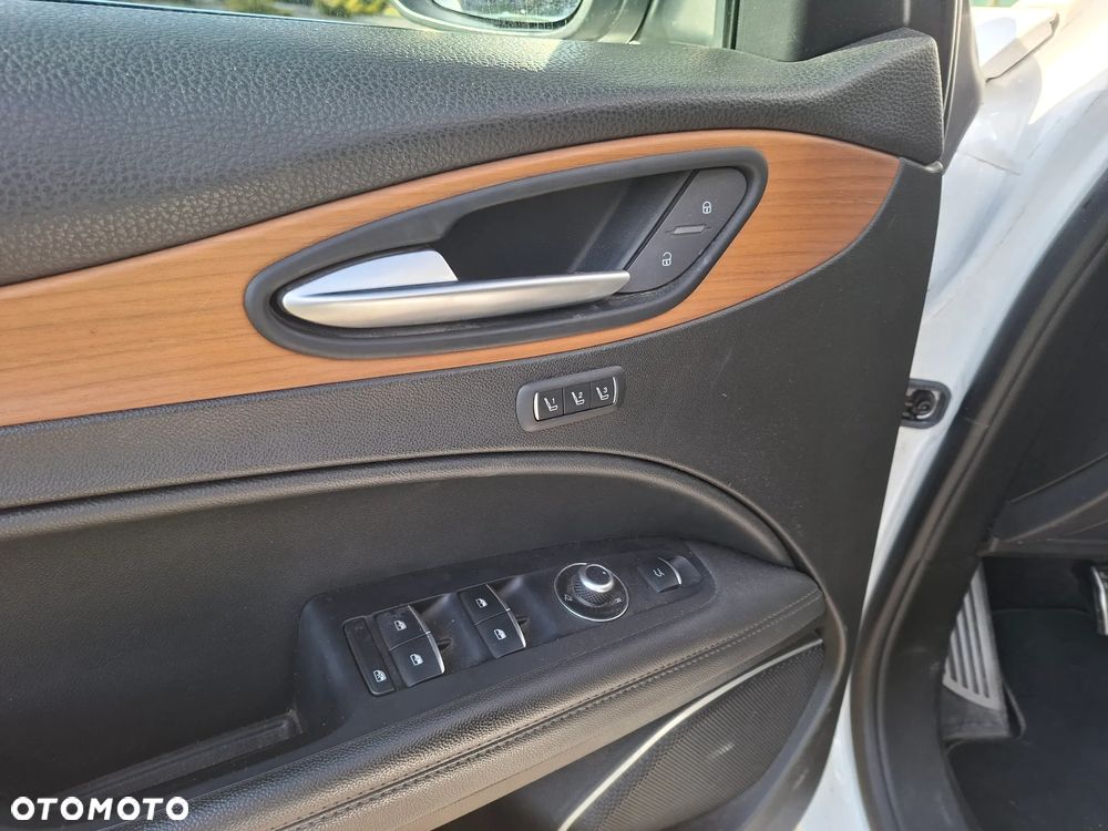 Alfa Romeo Stelvio 2.0 Turbo First Edition Q4 - 18