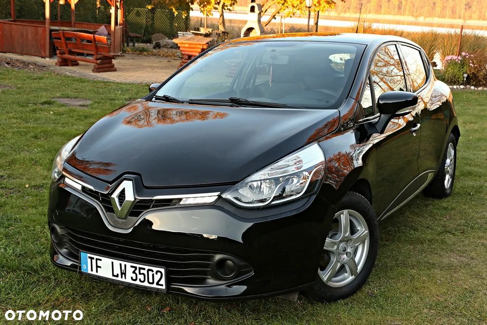 Renault Clio - 10