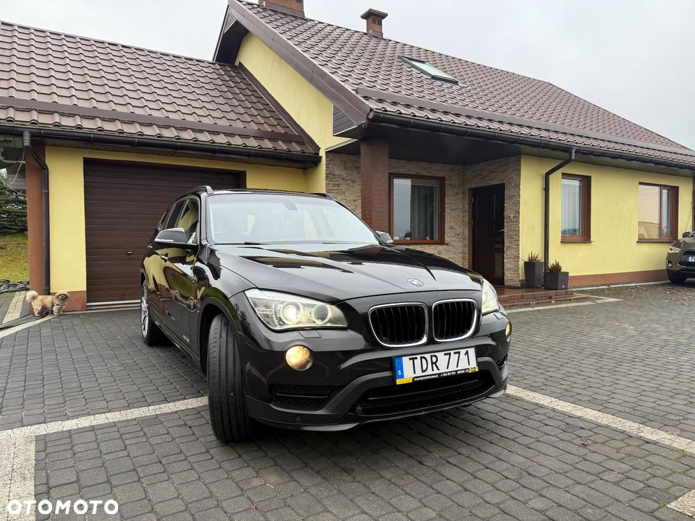 BMW X1 xDrive18d xLine - 11