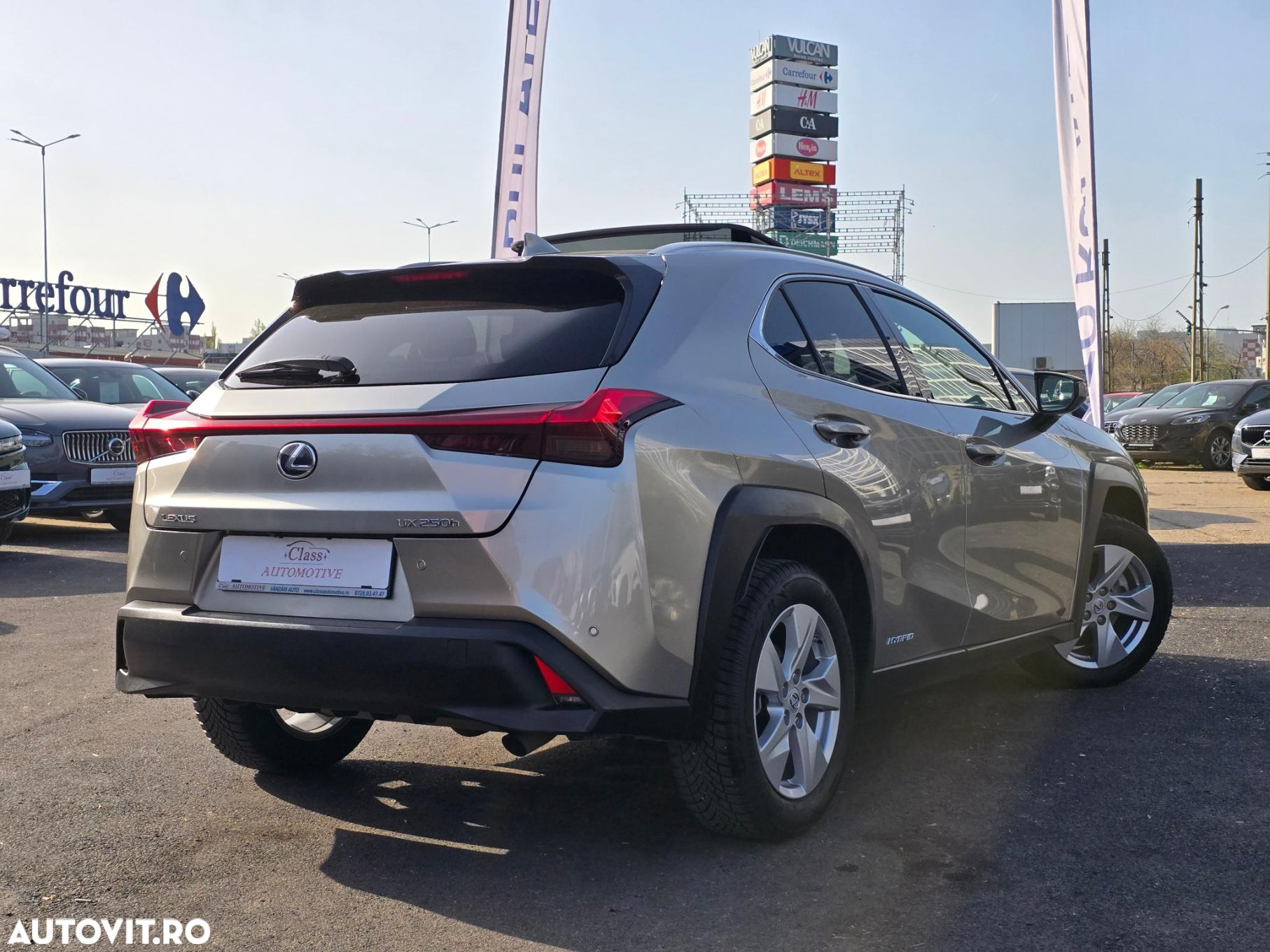 Lexus UX 250h Luxury Line - 5
