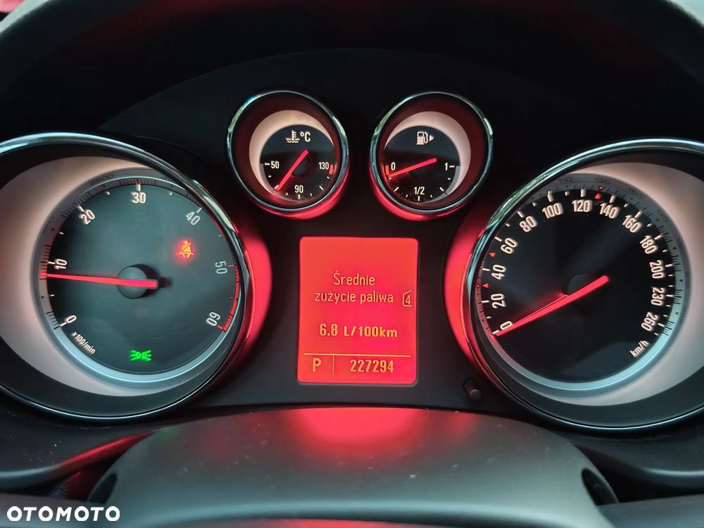 Opel Insignia 2.0 CDTI Sport - 9