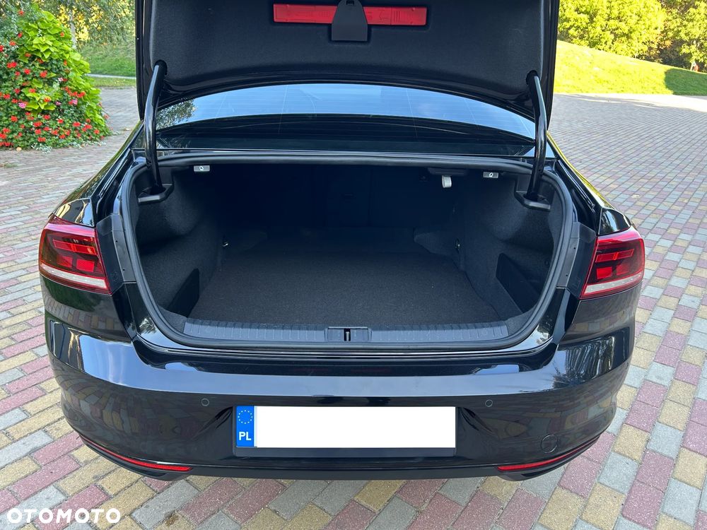 Volkswagen Passat 1.5 TSI EVO Business DSG - 27