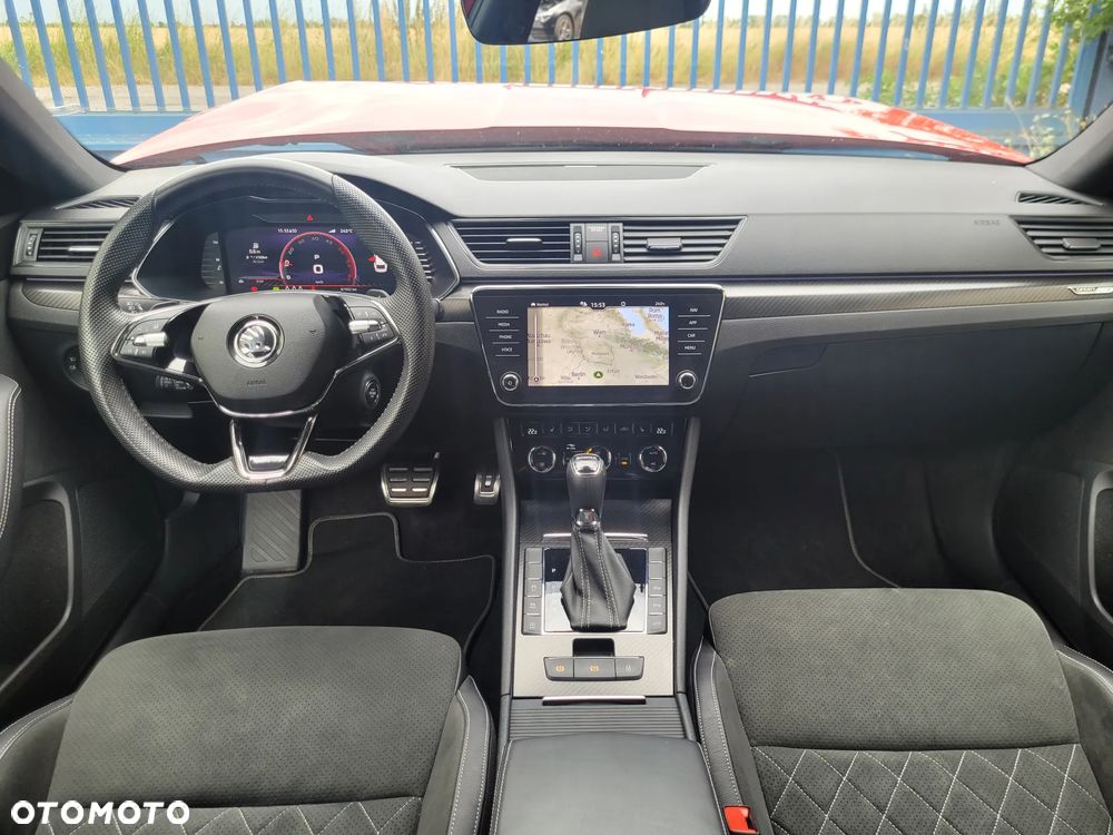 Skoda Superb 2.0 TDI DSG Sportline - 3