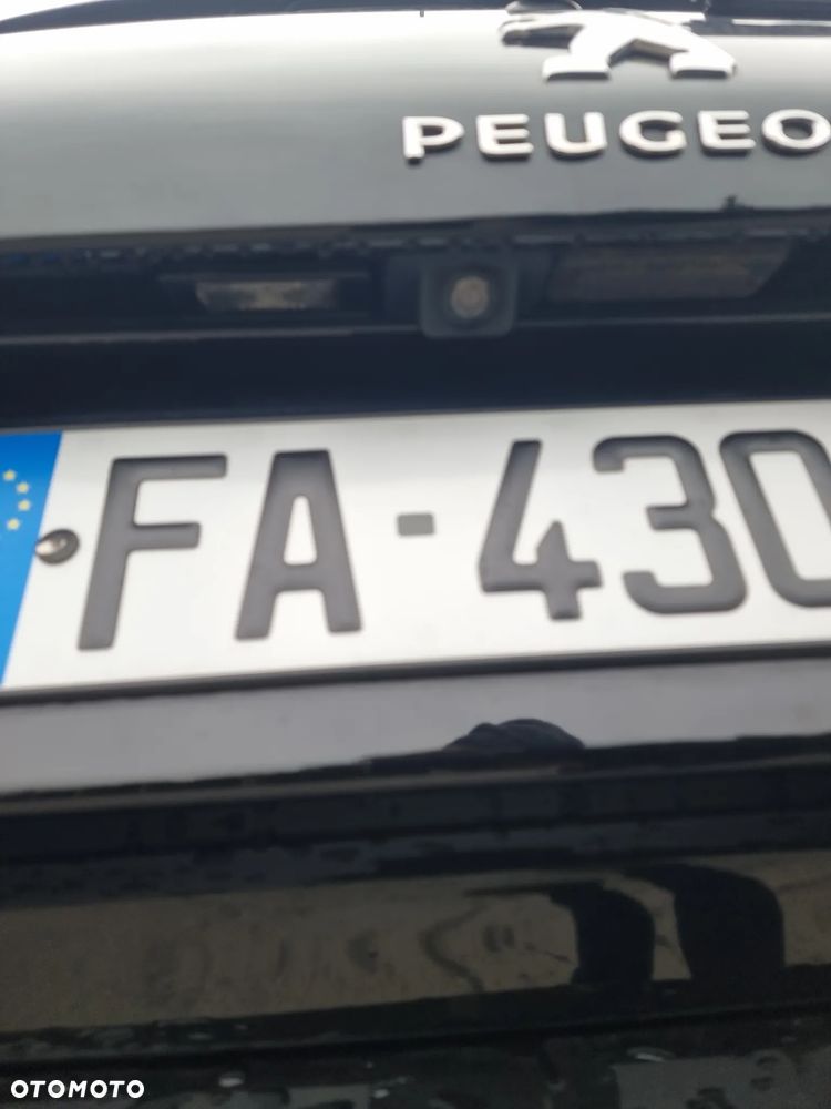 Peugeot 308 BlueHDi 130 EAT6 Stop & Start Allure Business-Paket - 11