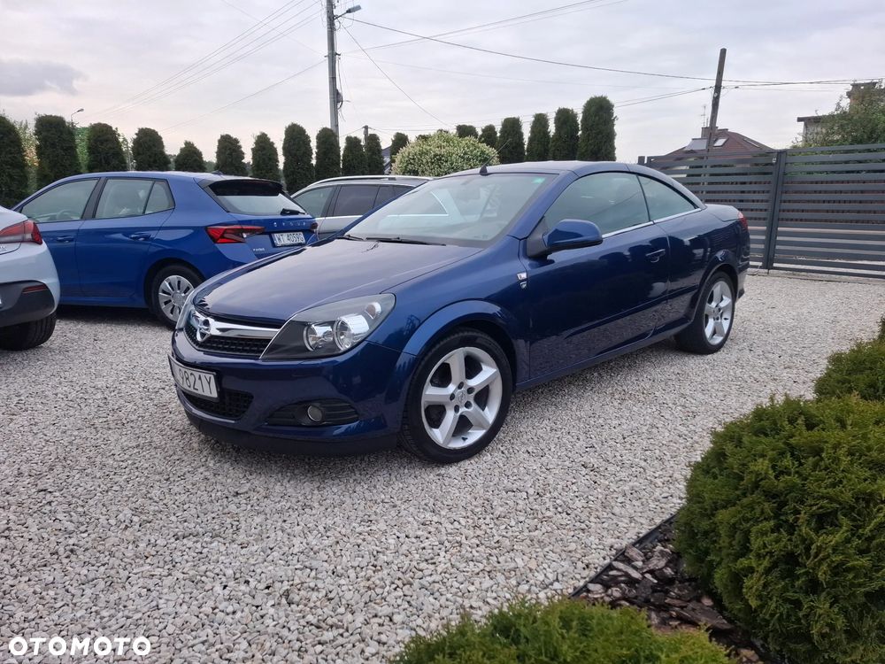Opel Astra 1.8 Edition 111 Jahre - 15