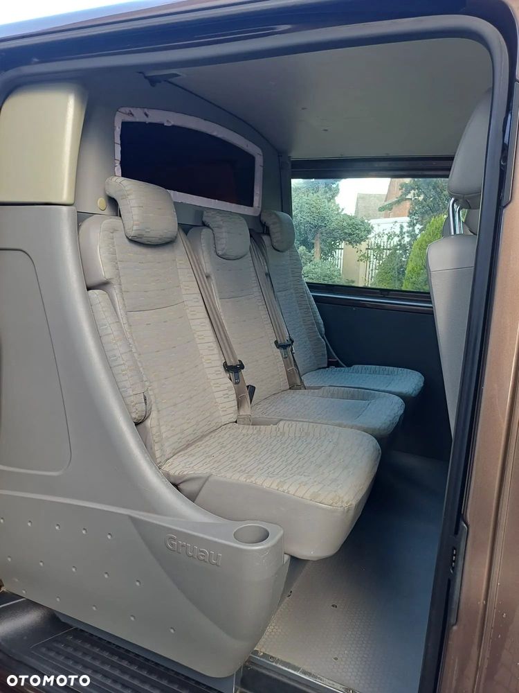 Volkswagen Transporter - 11