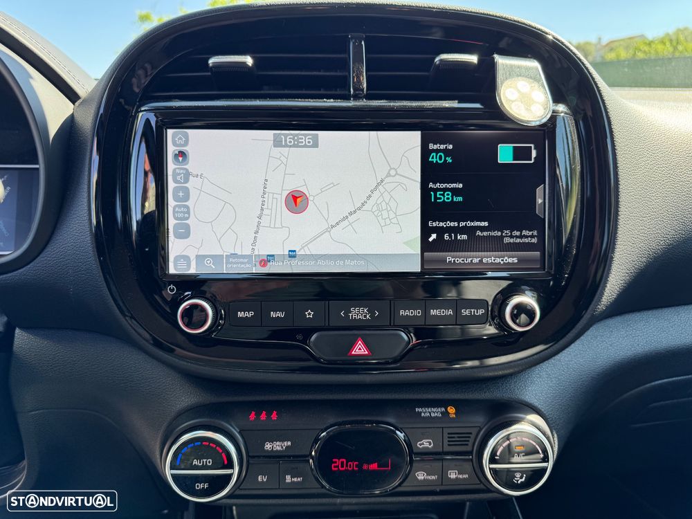 Kia e-Soul 64kWh - 11