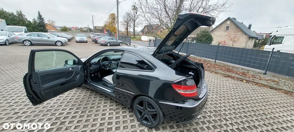 Mercedes-Benz CLC - 26