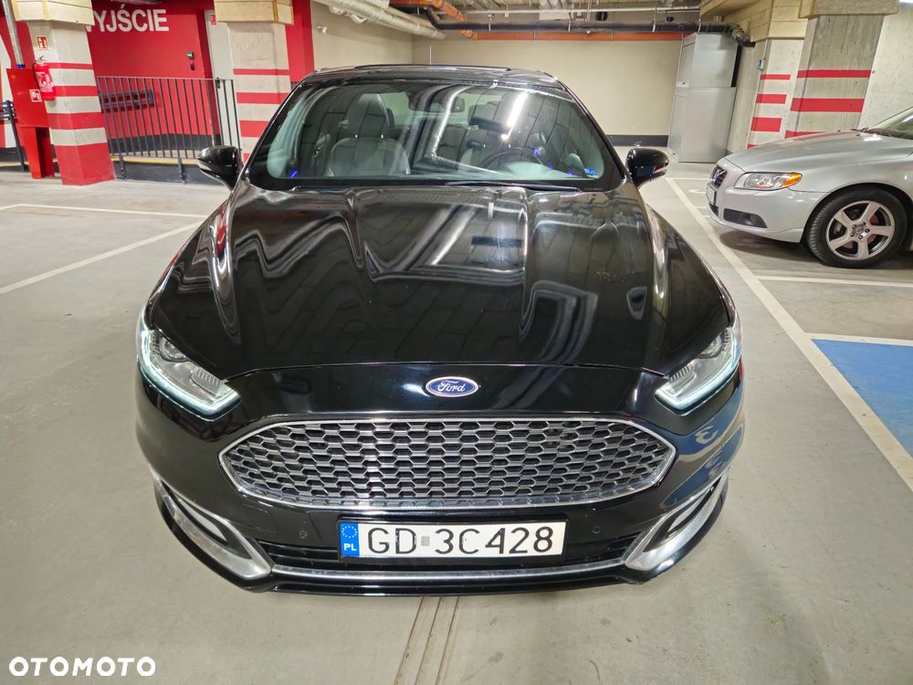 Ford Fusion - 3