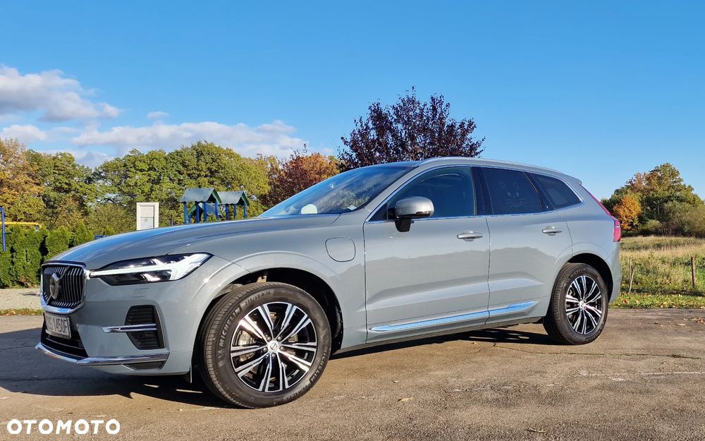 Volvo XC 60 T8 Plug-In Hybrid AWD Inscription - 1