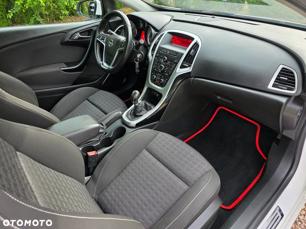Opel Astra - 26