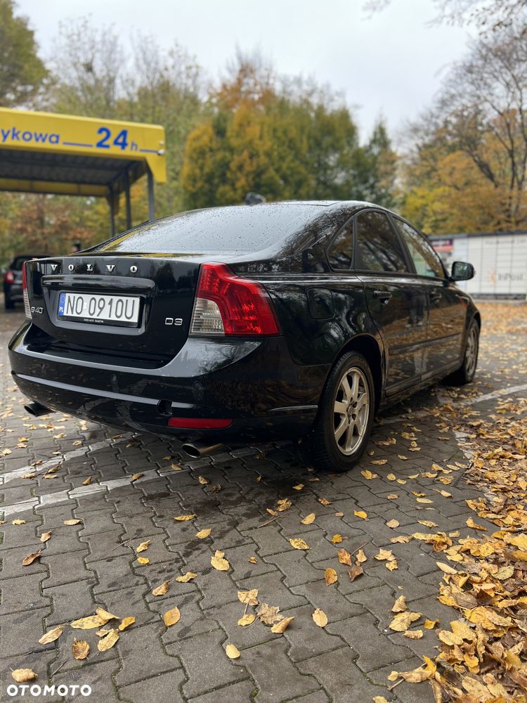 Volvo S40 2011 photo 5