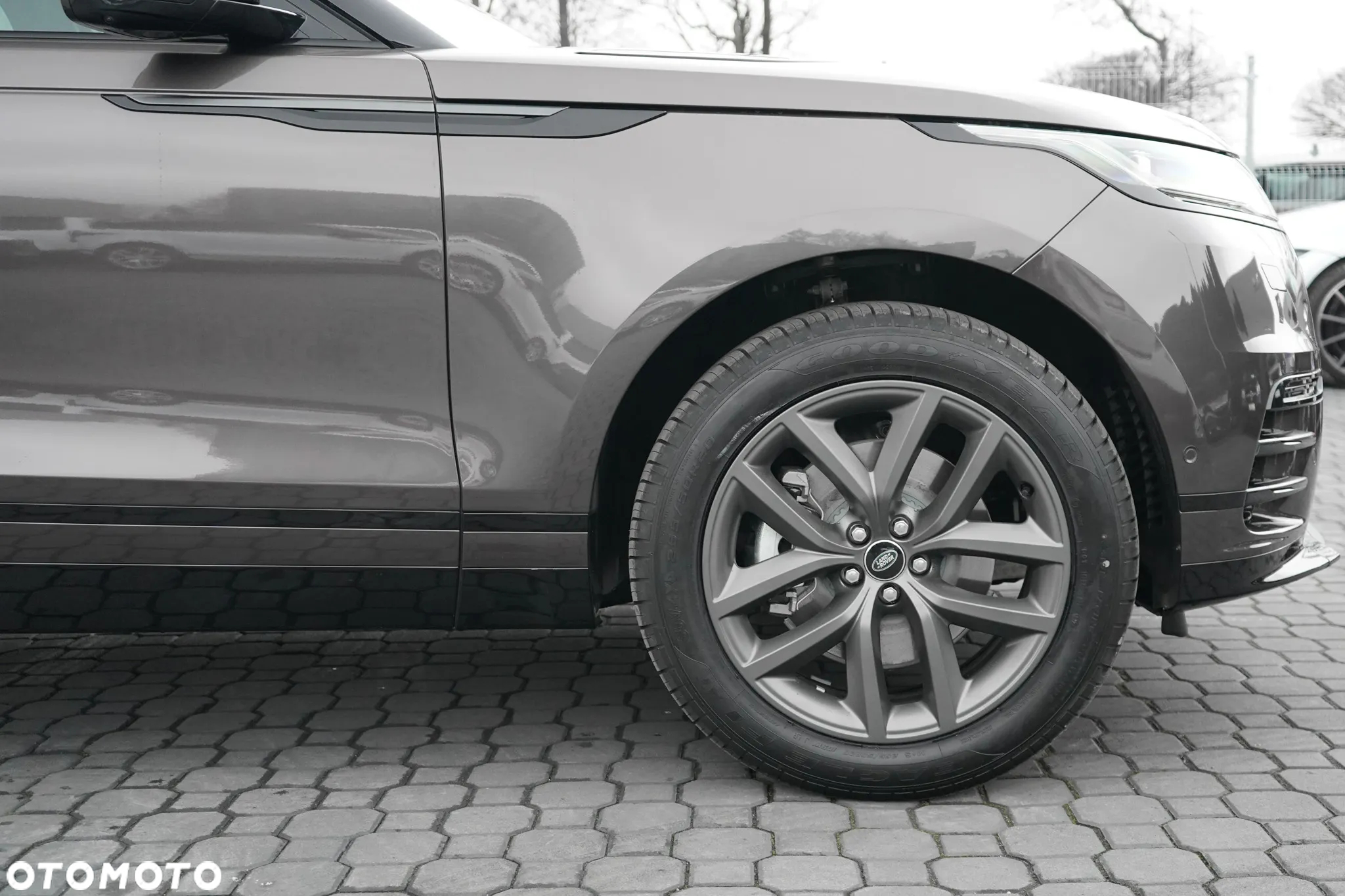 Land Rover Range Rover Velar D200 Dynamic SE - 4