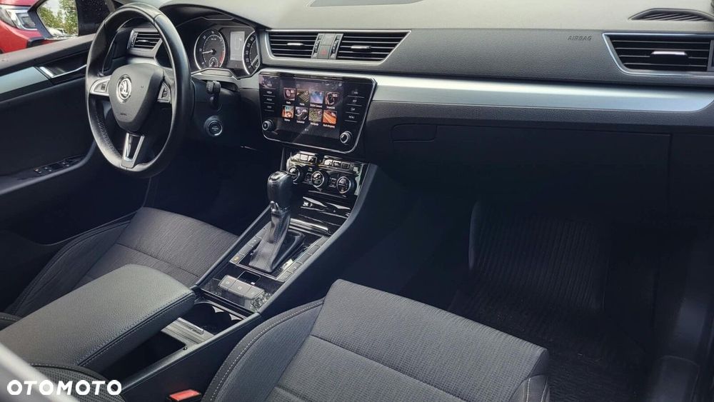 Skoda Superb 2.0 TDI SCR 4x4 Ambition DSG - 16
