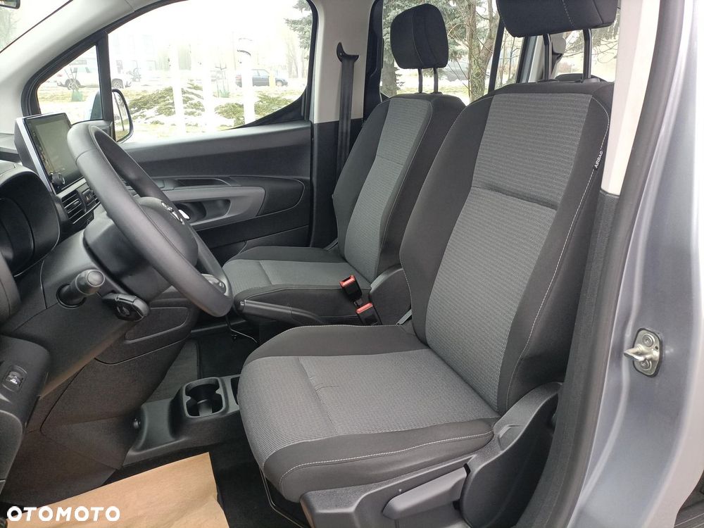 Toyota Proace City Verso 1.5 D-4D Business - 10