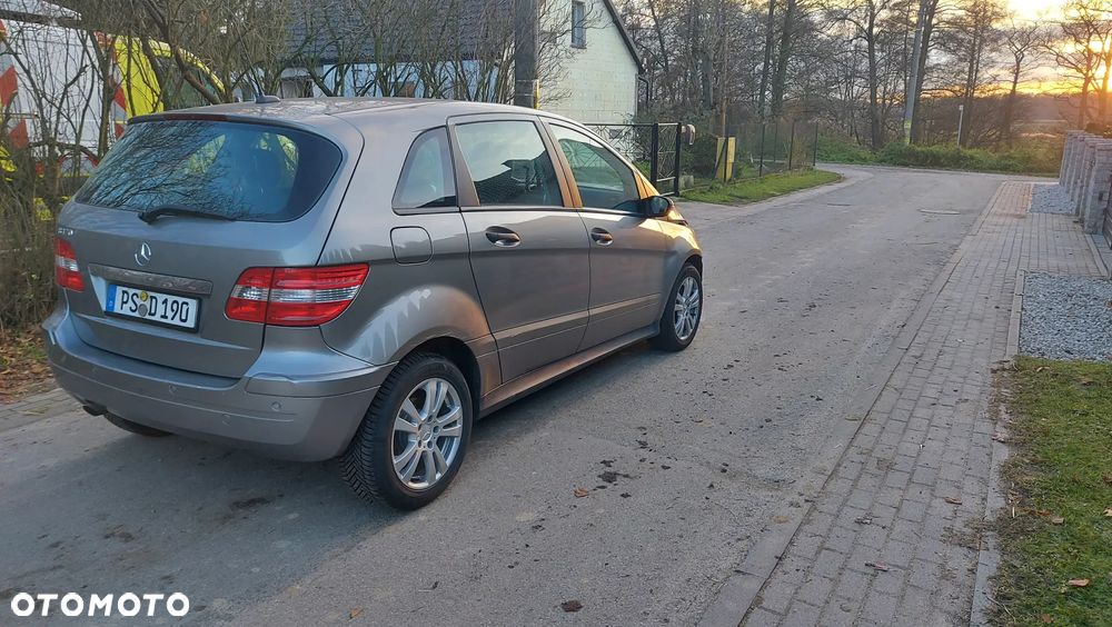 Mercedes-Benz Klasa B 170 - 1