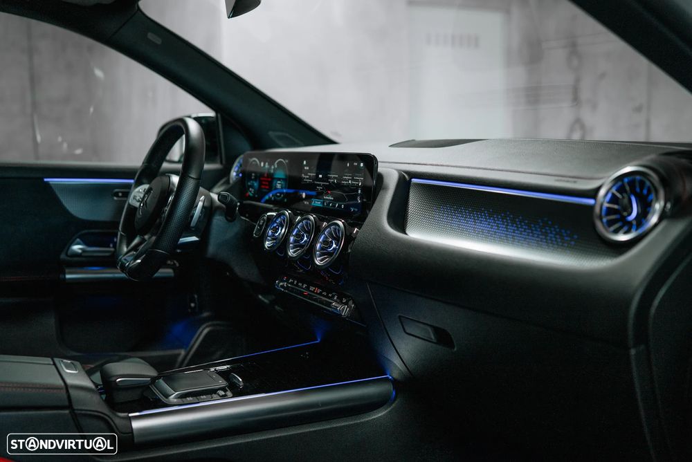 Mercedes-Benz EQA - 18