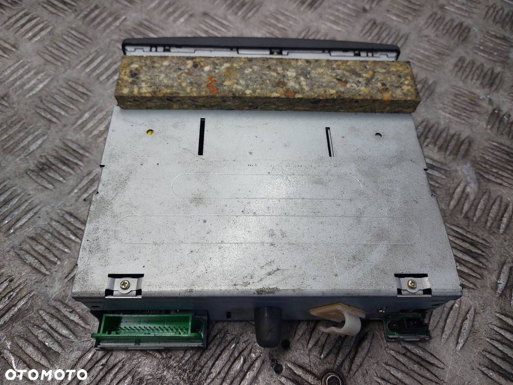 RADIO ODTWARZACZ + KOD RENAULT LAGUNA II 8200089153 CABASSE - 3