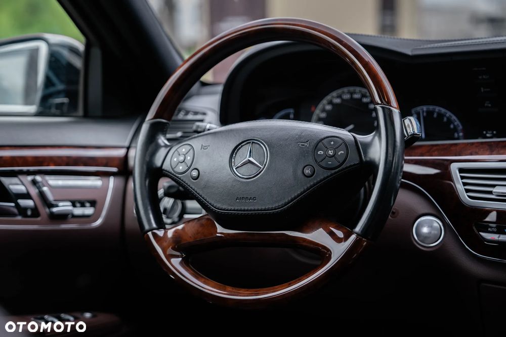 Mercedes-Benz Klasa S 350 CDI 4-Matic BlueEff - 19