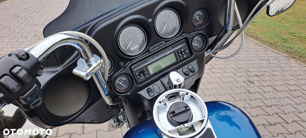 Harley-Davidson Touring Electra Glide - 10