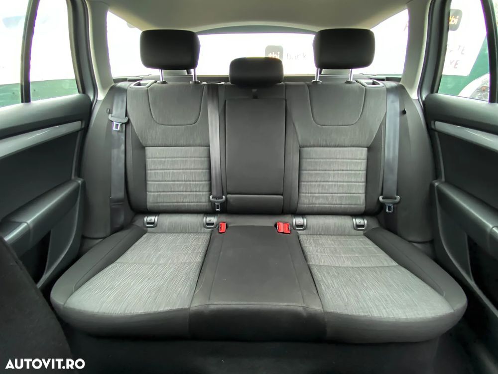 Skoda Octavia 2.0 TDI DSG Ambition - 14