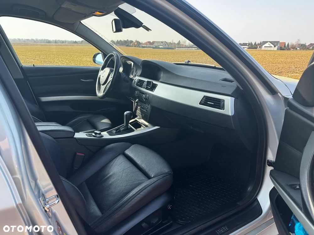 BMW Seria 3 - 10