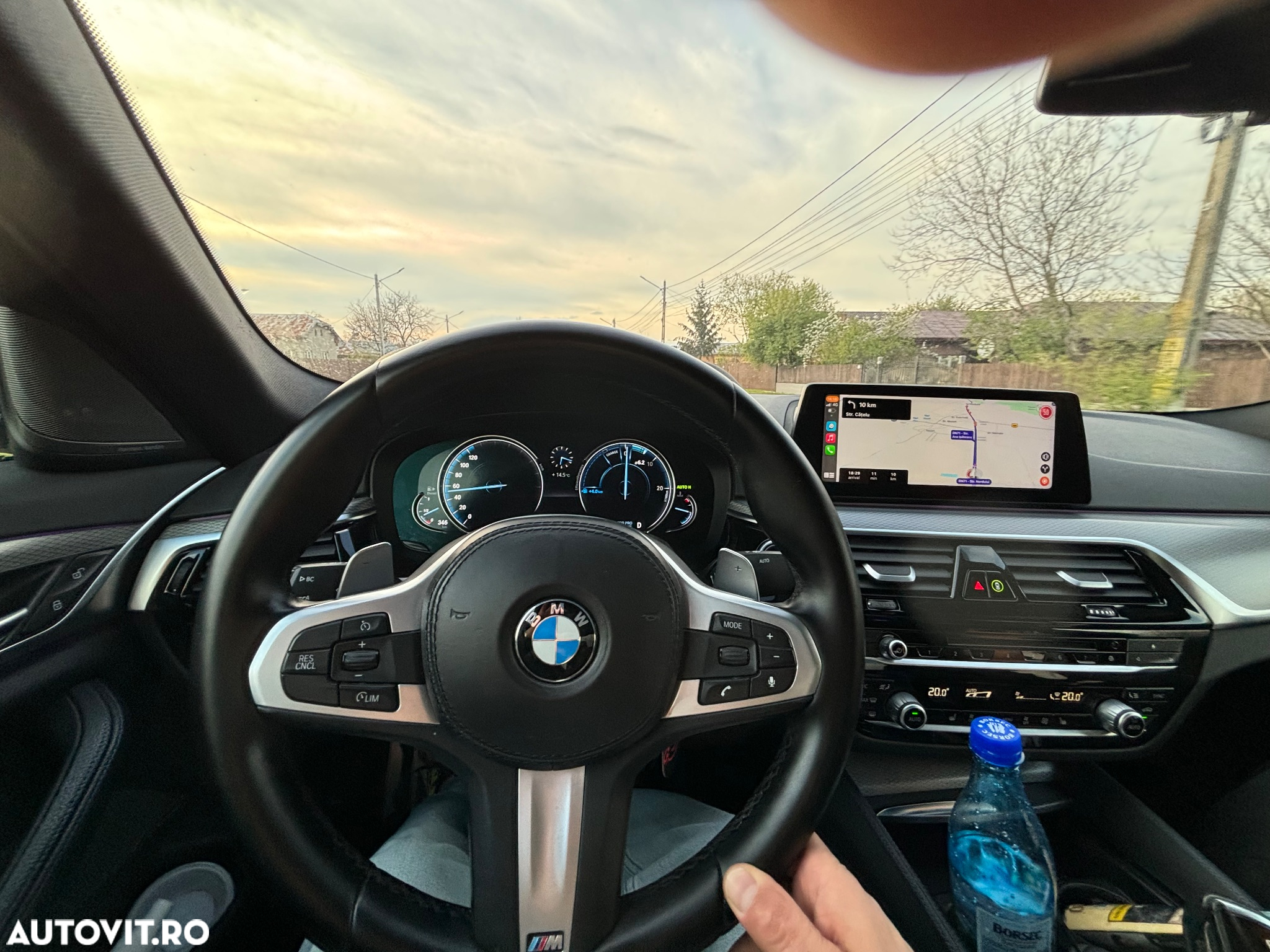 BMW Seria 5 530d xDrive AT - 9