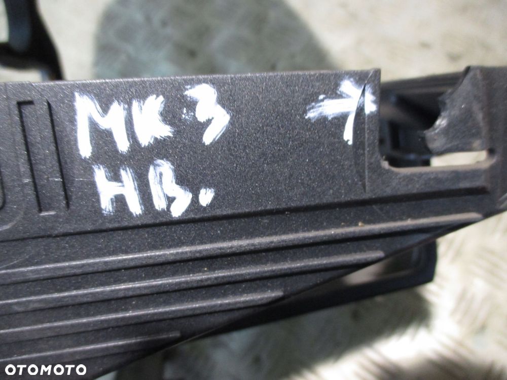 KONSOLA ŚRODKOWA FORD MONDEO MK3 RAMKA RADIA 4S71-18522 - 3