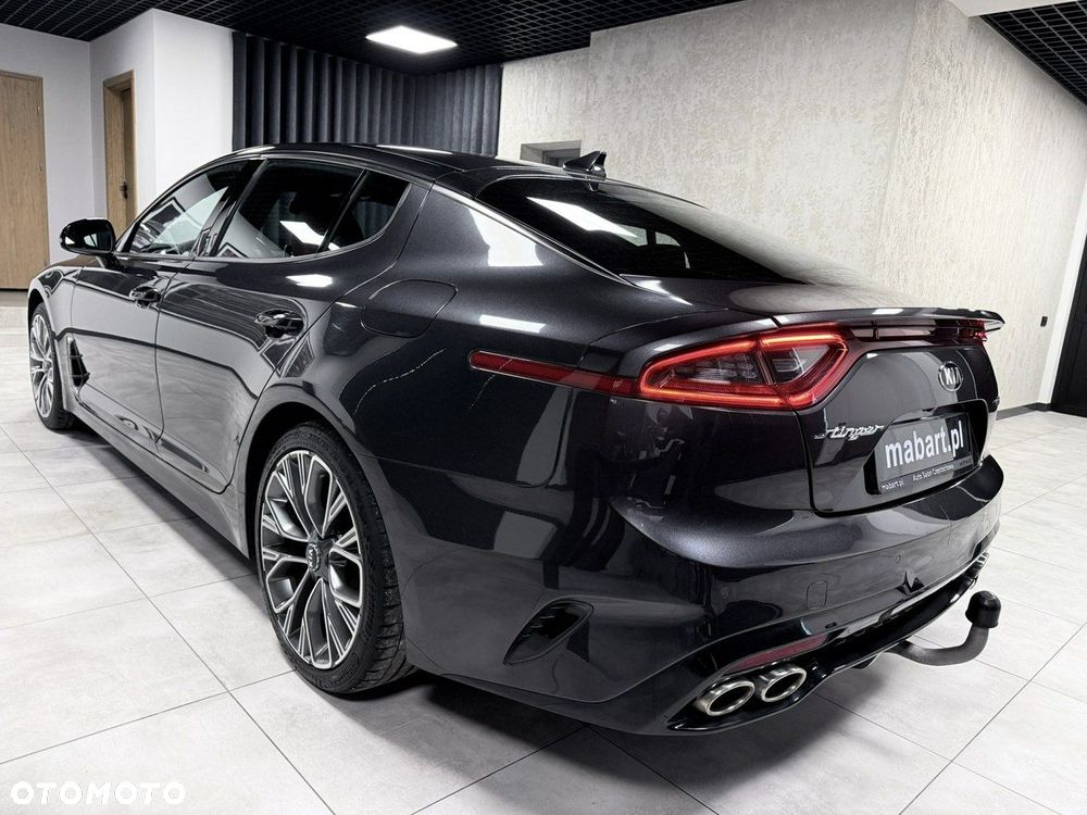 Kia Stinger 2.0 T-GDI GT Line - 3