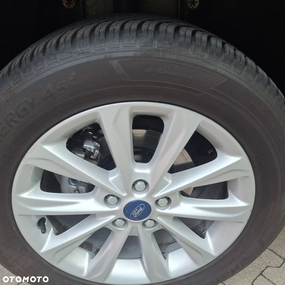 Ford Kuga 2.0 TDCi 4x4 Titanium - 15