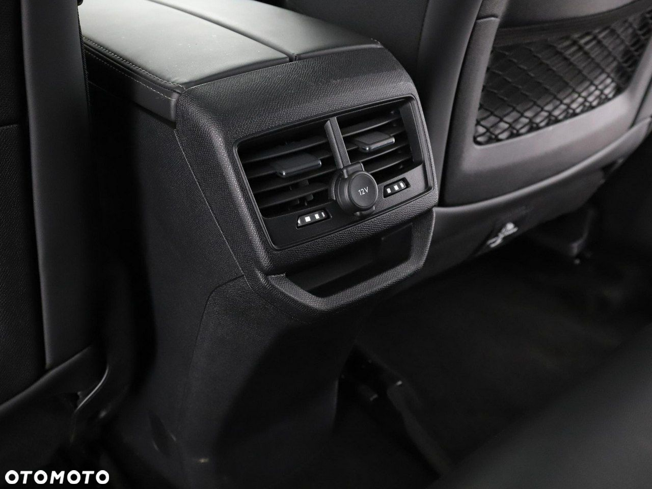 Peugeot 3008 1.2 PureTech Allure S&S EAT6 - 38