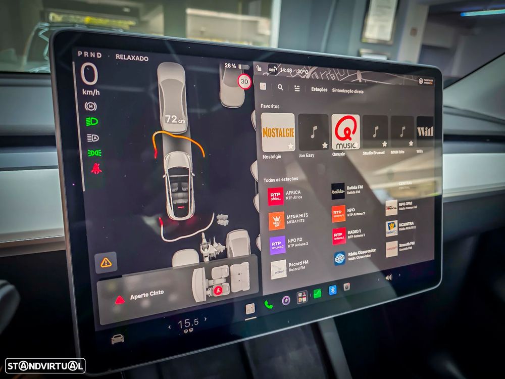 Tesla Model Y Long Range Dual Motor AWD - 41