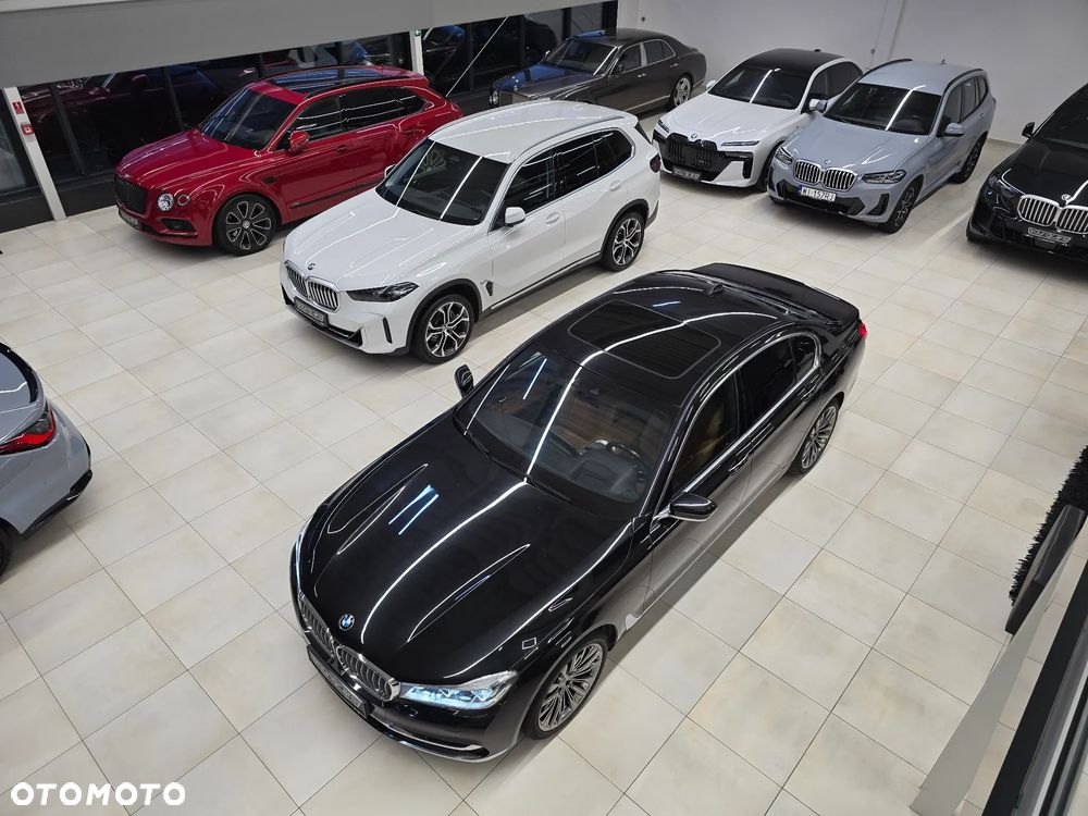 BMW Seria 7 730d xDrive - 18