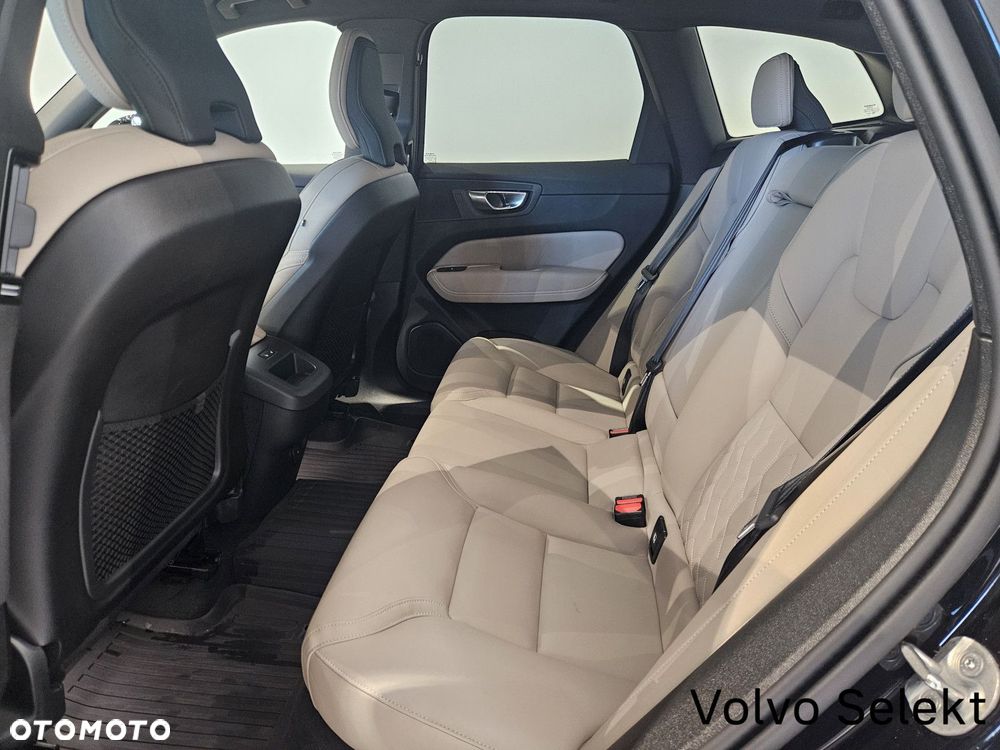 Volvo XC 60 - 18