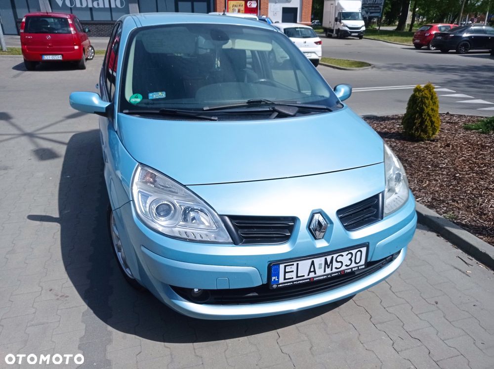 Renault Scenic 2.0 16V Privilege - 25