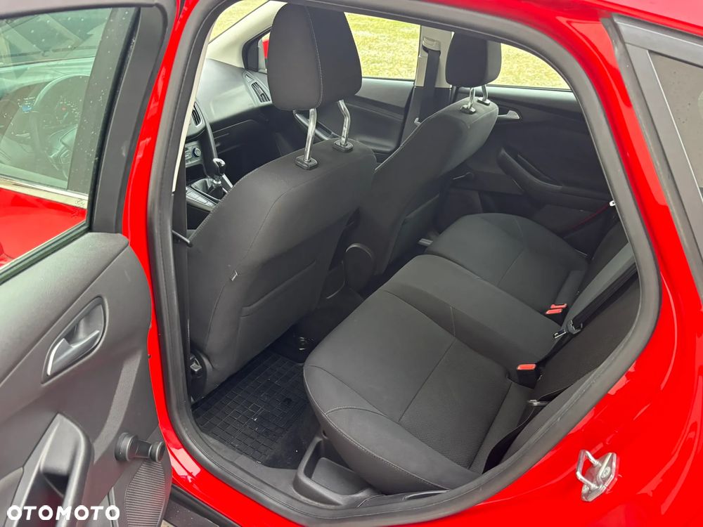 Ford Focus 1.5 TDCi DPF Start-Stopp-System Business - 9