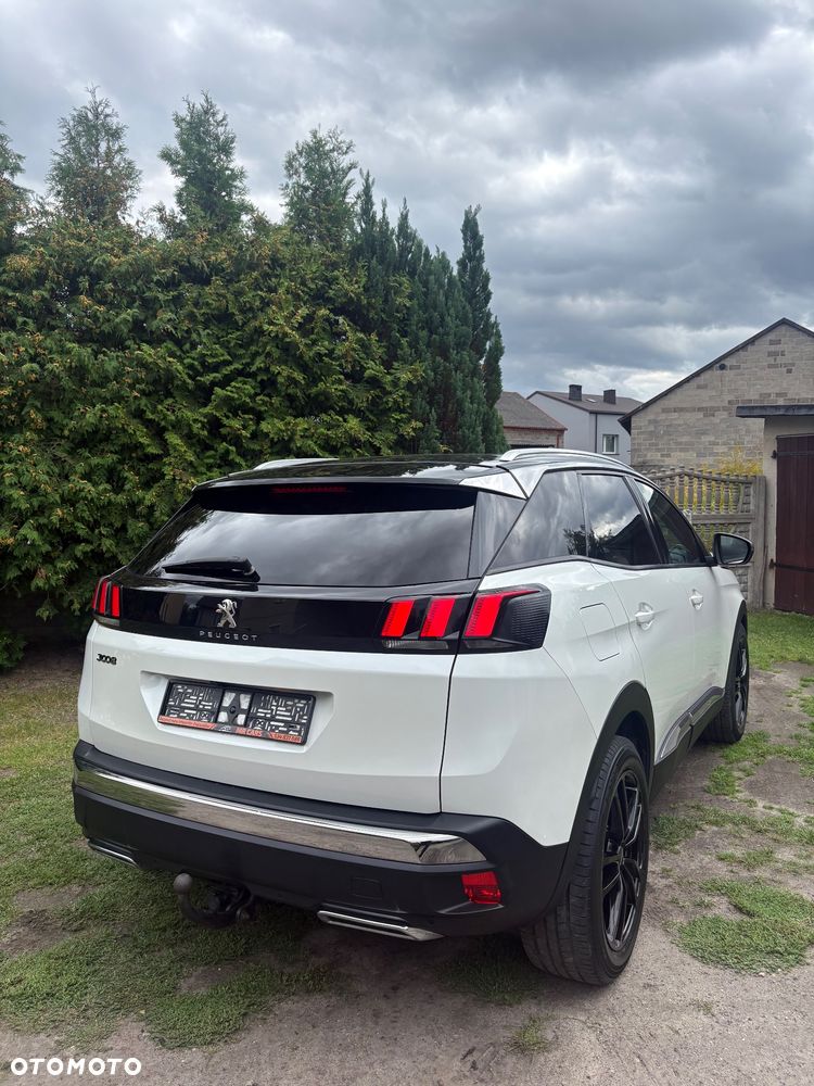Peugeot 3008 PureTech 130 Stop & Start GPF Allure Business-Paket - 6