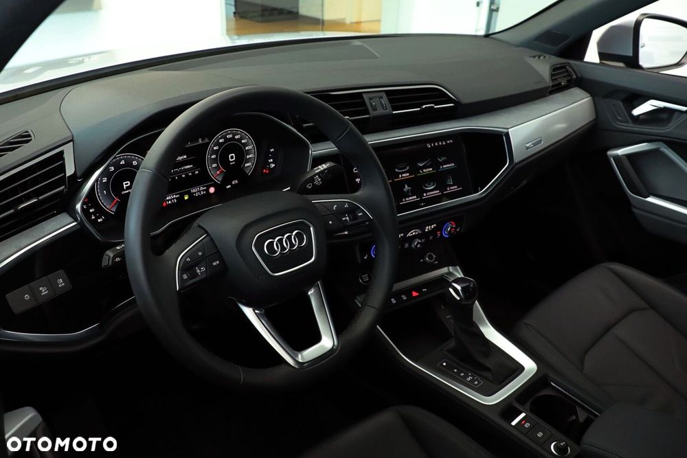 Audi Q3 Sportback - 18