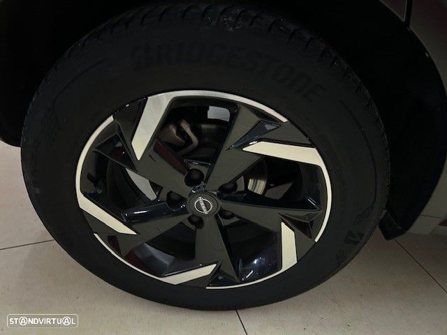 Nissan Juke 1.0 DIG-T N-Connecta NAV. DCT - 17