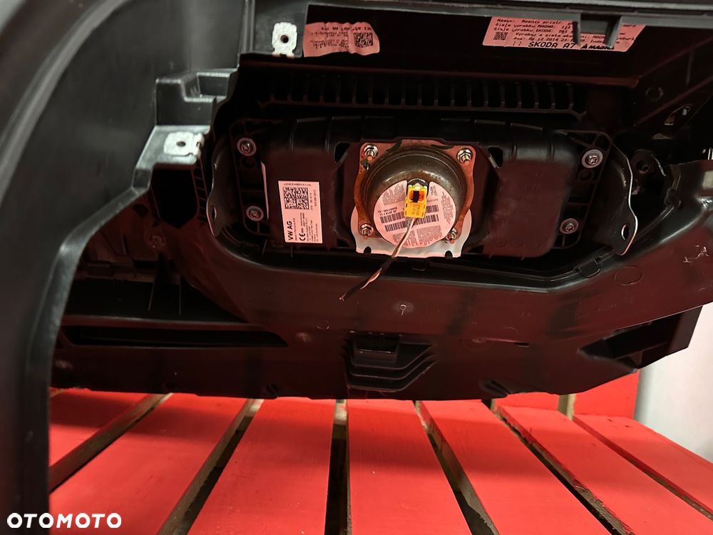Skoda Octavia III Brąz DESKA ROZDZIELCZA konsola kokpit pulpit poduszki airbag pasy KOMPLET ORYGINALNY - 7