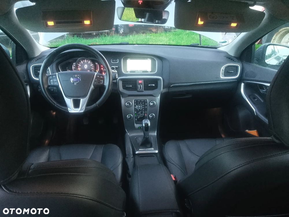 Volvo V40 T2 Drive-E Ocean Race - 2
